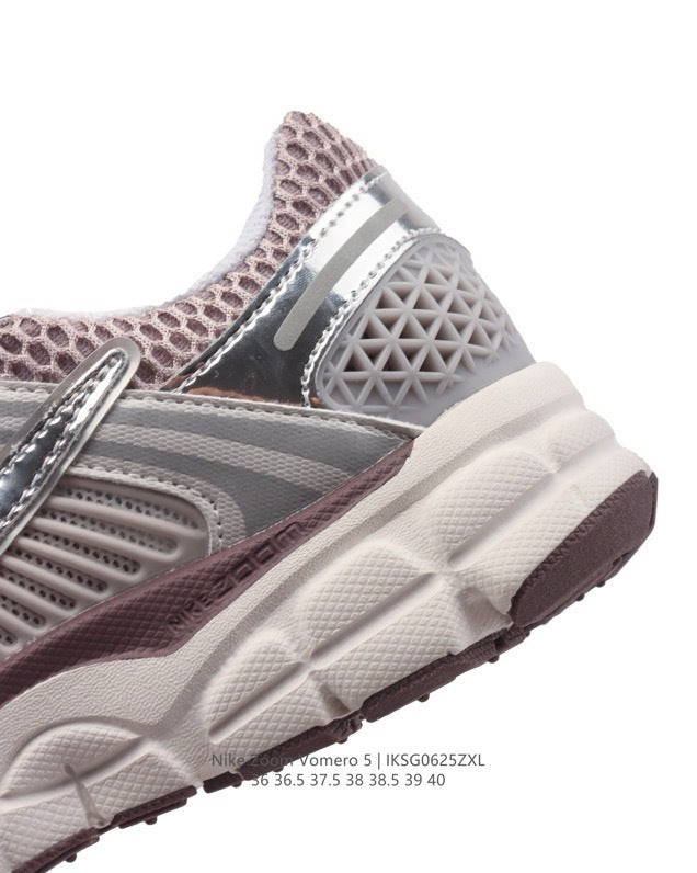 Nike Zoom Vomero 5 Silver Pink Sneakers