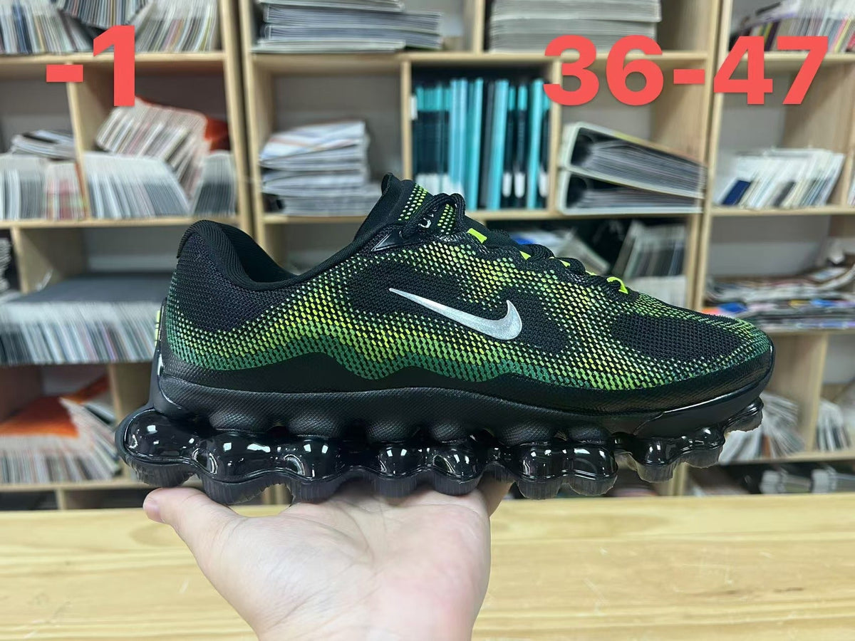 Nike Air Liquid Max Running Shoes Black Volt