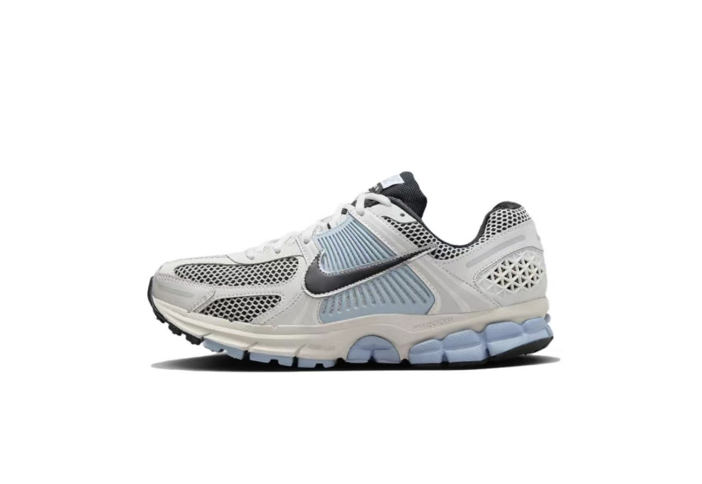 Nike Air Zoom Vomero 5 Running Sneakers