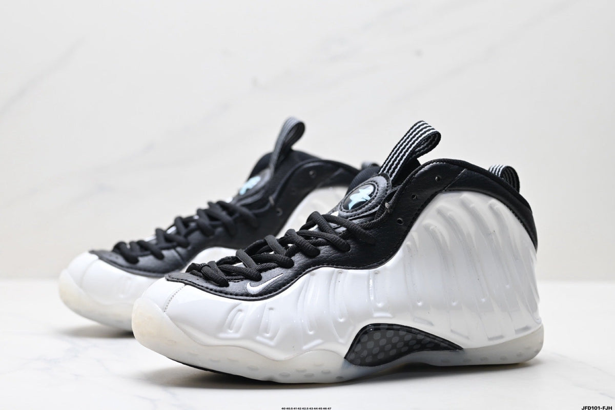 Nike Air Foamposite One Penny White and Black Sneakers
