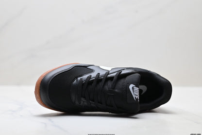 Nike Terra Manta Black and White Sneakers