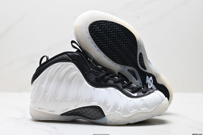 Nike Air Foamposite One Penny White and Black Sneakers