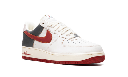 Air Force 1 Low "Chicago" FQ8743 121