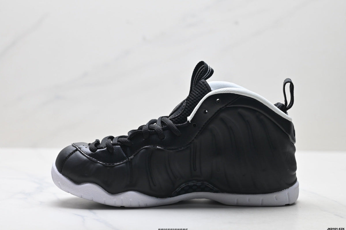 Nike Air Foamposite One Penny Hardaway Black White Sneakers