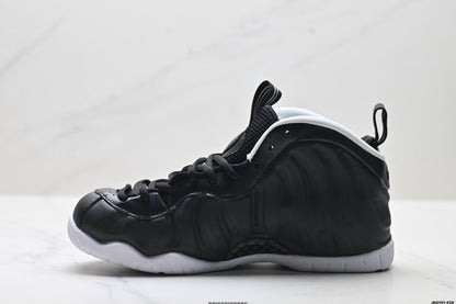 Nike Air Foamposite One Penny Hardaway Black White Sneakers