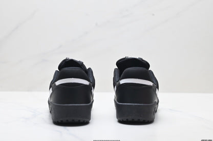 Nike Terra Manta Sneakers, Black and White