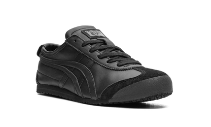 Mexico 66 "Triple Black" D4J2L 9090