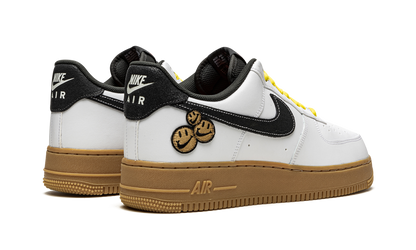 Air Force 1 Low '07 LV8 "Go The Extra The Smile" DO5853 100