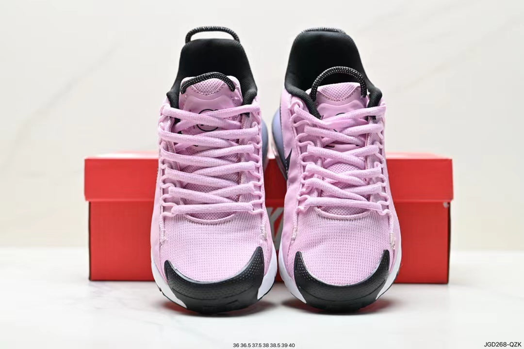 Nike Air Max 720 Sneakers Black and Pink