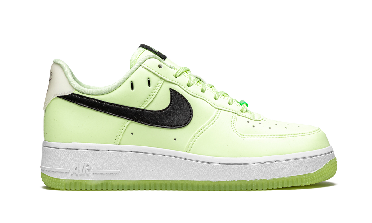 AIR FORCE 1 LO '07 LX MNS WMNS "Glow in the Dark - Have a Nike Day" CT3228 701