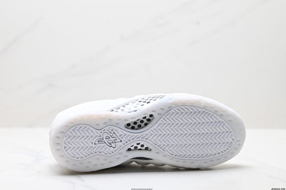 Nike Air Foamposite One Penny White High-Top Sneakers