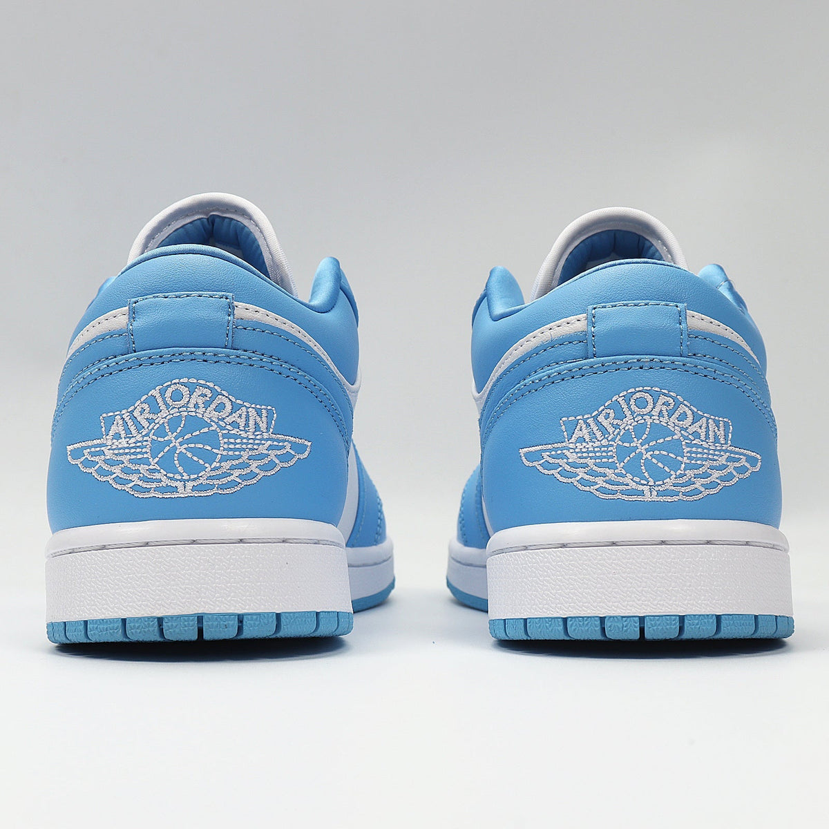 Nike Dunk Low North Carolina Blue Sneakers AO9944-441