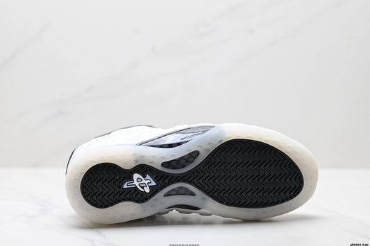 Nike Air Foamposite One Penny White and Black Sneakers