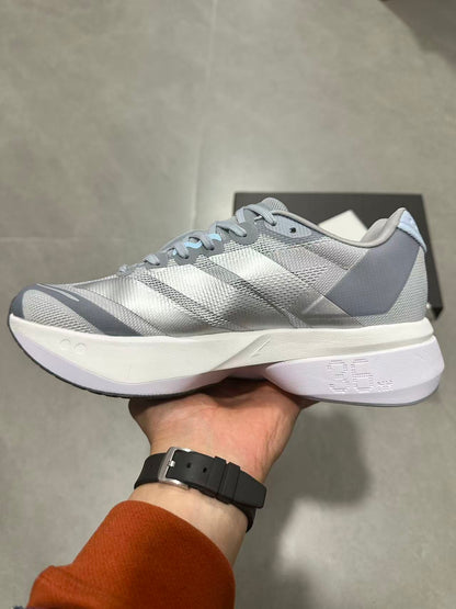 Nike ZoomX Invincible Run 4 Road Running Shoes Grey