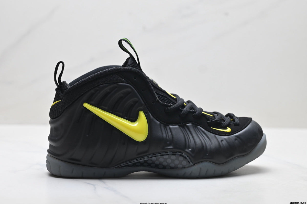 Nike Air Foamposite One Black Neon Yellow Sneakers