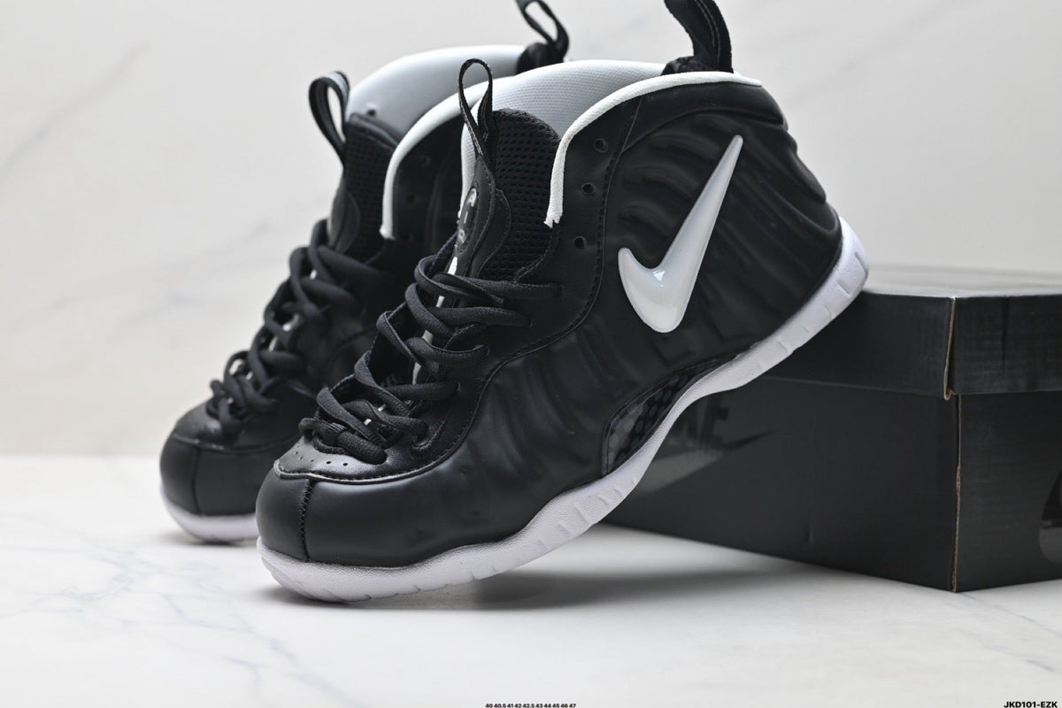 Nike Air Foamposite One Penny Hardaway Black White Sneakers