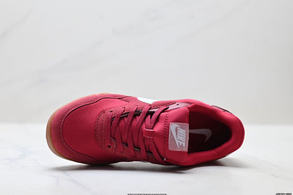 Nike Terra Manta Sneakers in Pink and Brown