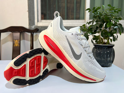 Nike Vomero 18 Running Shoes White and Red