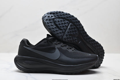 Nike Revolution 8 Black Running Shoes