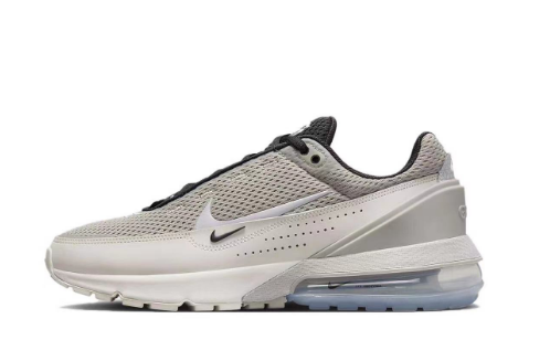Nike Air Max 270 Grey and Black Sneakers