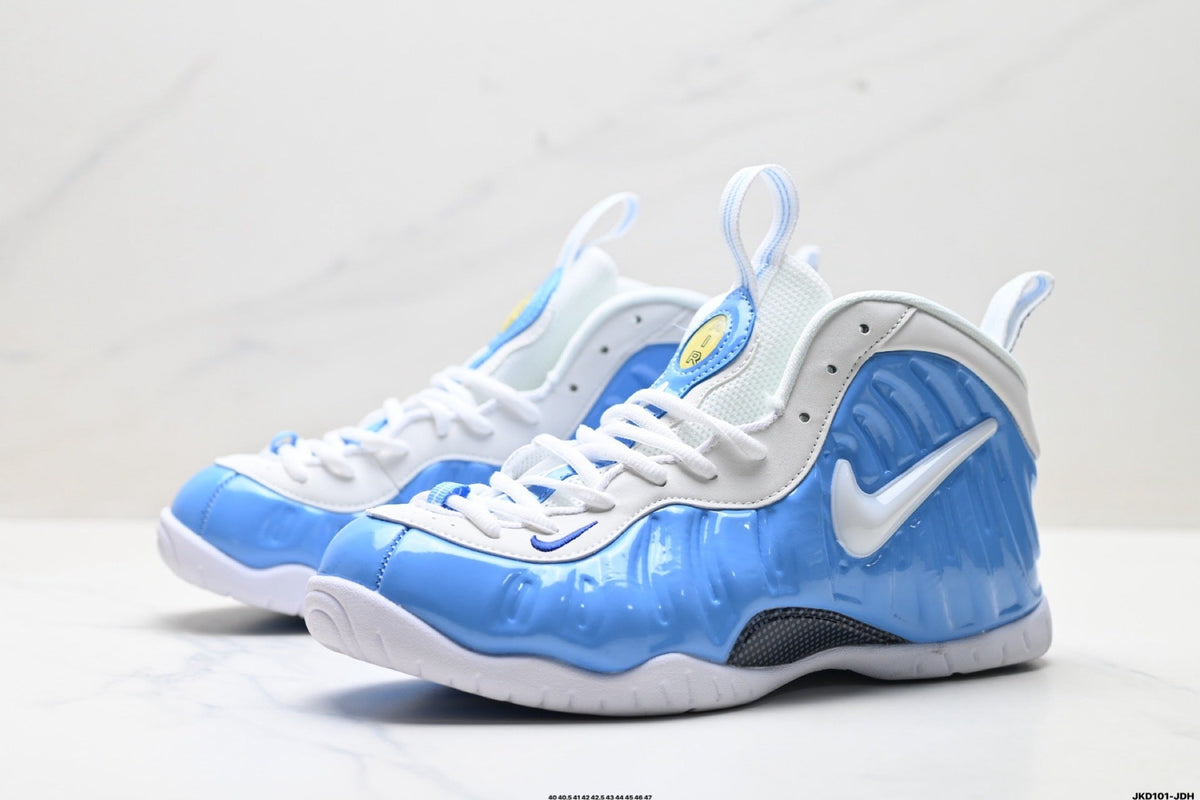 Nike Air Foamposite One Hardaway Blue and White Sneakers