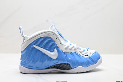 Nike Air Foamposite One Hardaway Blue and White Sneakers