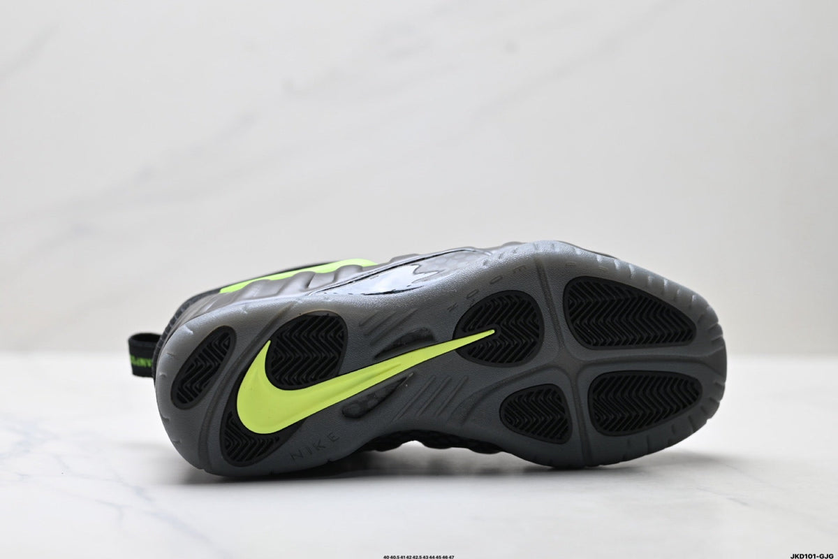 Nike Air Foamposite One Penny Hardaway Black Volt Sneakers
