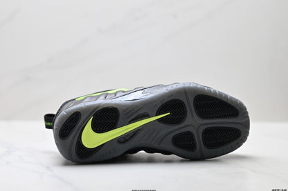Nike Air Foamposite One Penny Hardaway Black Volt Sneakers