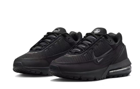 Nike Air Max 90 Black Sneakers