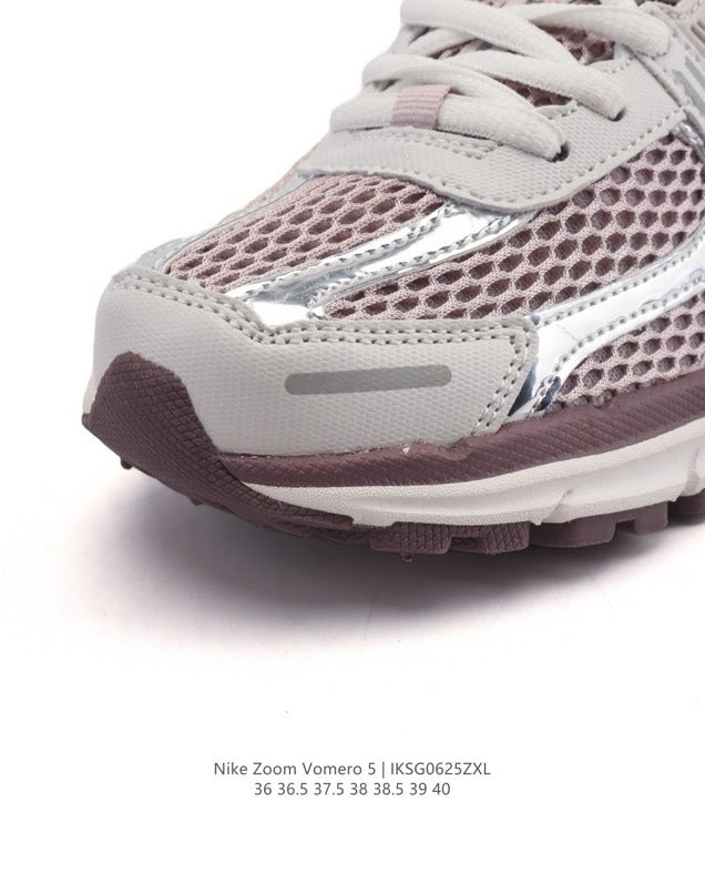 Nike Zoom Vomero 5 Silver Pink Sneakers