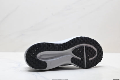 Nike Revolution 8 Black Running Shoes