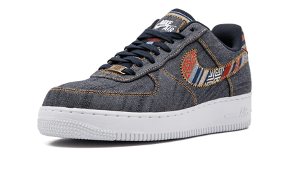 Air Force 1 07 LV8 "Dark Obsidian" 823511 402