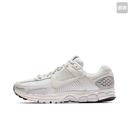 Nike Zoom Vomero 5 Grey and White Sneakers