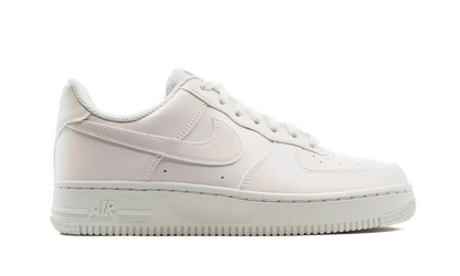 AIR FORCE 1 '07 MNS WMNS "Reflective White" DC2062 100
