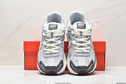 Nike Vomero 5 Sneakers White Grey JD268-GZ
