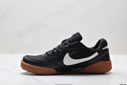 Nike Terra Manta Black and White Sneakers