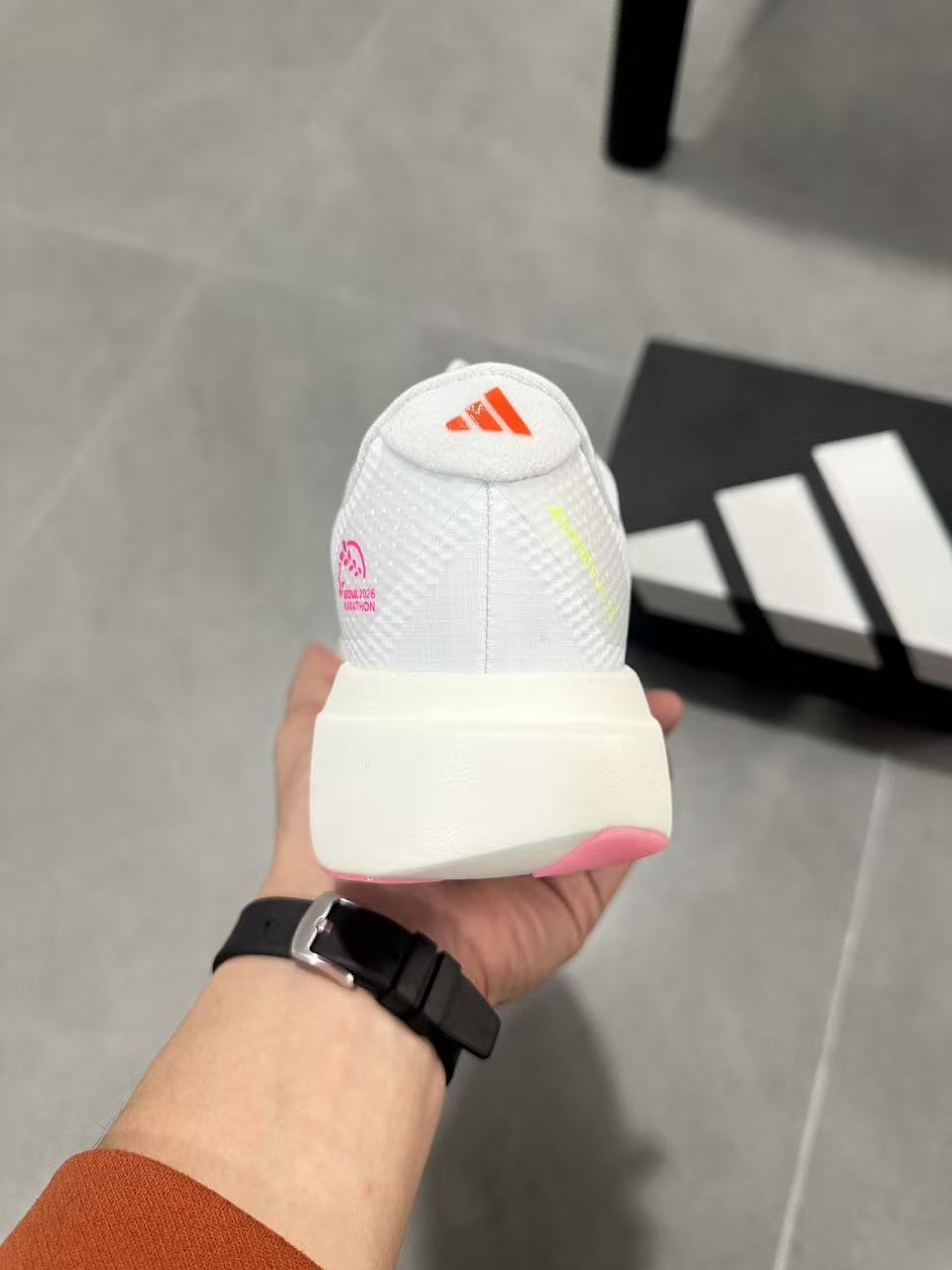 Nike Lightstrike Pro Running Shoes White Pink Orange KI4450