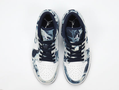 Nike Dunk Low Washed Denim Sneakers Blue CZ8455-100