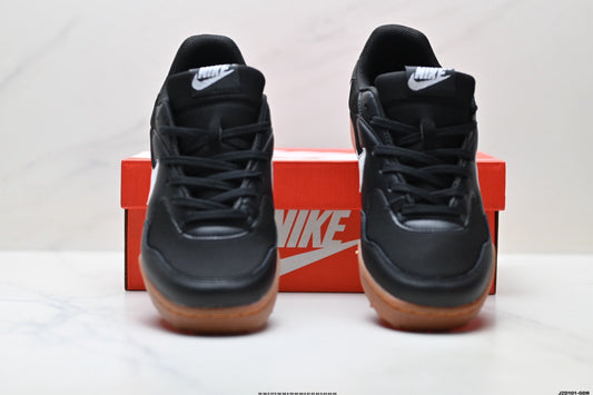 Nike Terra Manta Black and White Sneakers