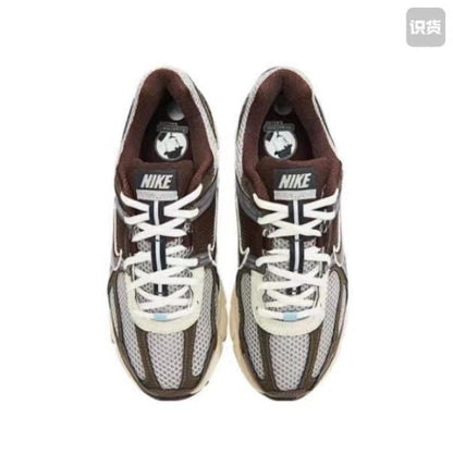 Nike Air Max 95 Sneaker, Brown and Cream