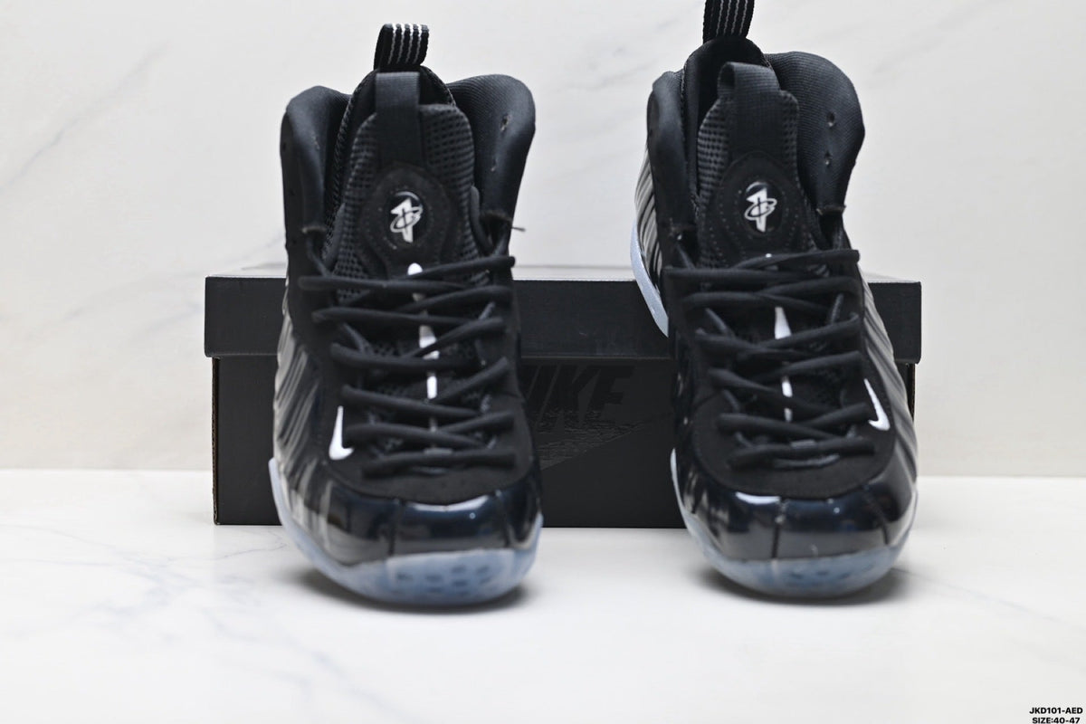 Nike Air Foamposite H. Hardaway Black Sneakers