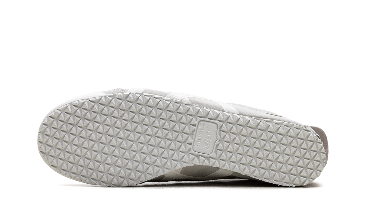 Tiger Mexico 66 Slip-On "Oyster Grey White" 1183b603 020
