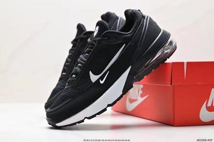 Nike Air Max 270 Black and White Sneakers JKD268-RZF