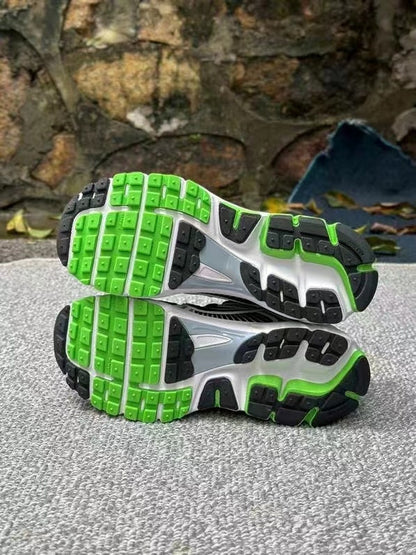 Nike Vomero 5 Sneakers Black Green White