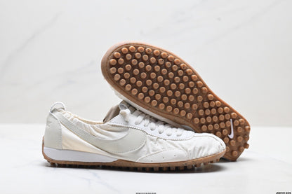 Jacquemus x Nike Jacumoon Sneakers in White