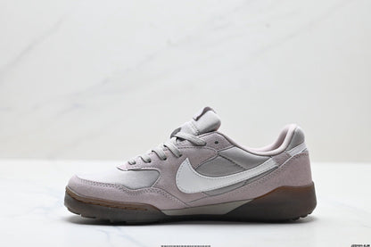 Nike Terra Manta Sneakers in Grey and White