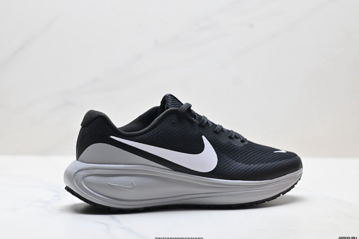 Nike Revolution 8 Black Running Shoes