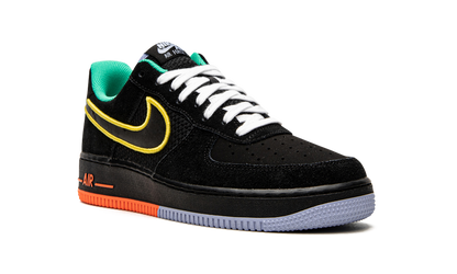 Air Force 1 Low '07 LV8 "Peace and Unity" DM9051 001