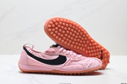 Jacquemus x Nike Jacquemus Sneakers Pink