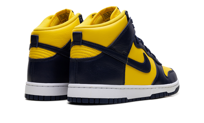 Dunk High "Michigan 2025" HF3143 700